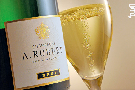 Brut classique - Champagne A. Robert - Non millésimé - Effervescent